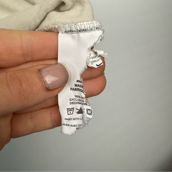 Nike | Men’s XL “Water. Fire. Earth.” Graphic Loose Fit Cropped Tee - Picture 4 of 9